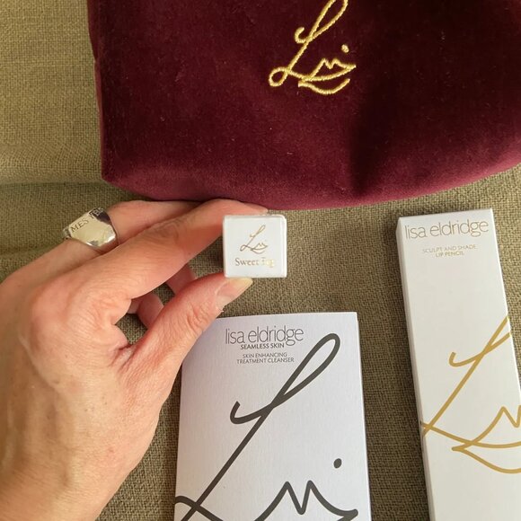 Lisa Eldridge Makeup Bag and Lip Set - Picture 2 of 4